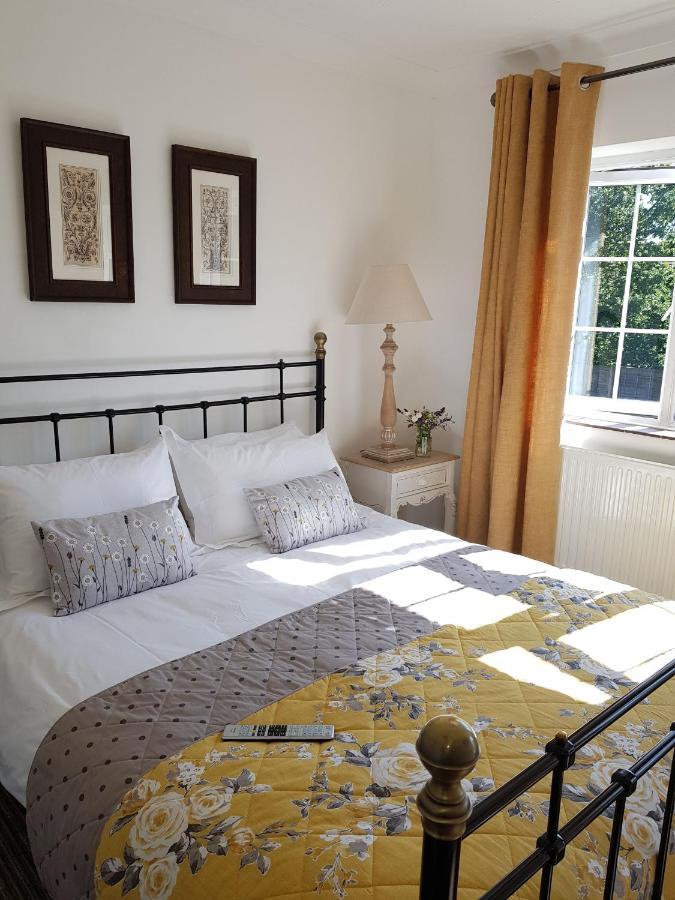Bed and Breakfast Wisteria Haze Cranfield Exterior foto