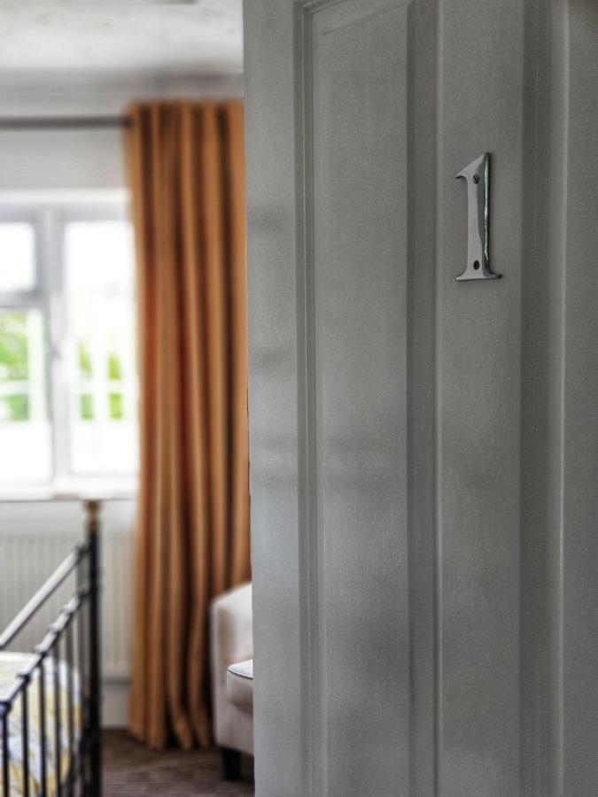 Bed and Breakfast Wisteria Haze Cranfield Exterior foto
